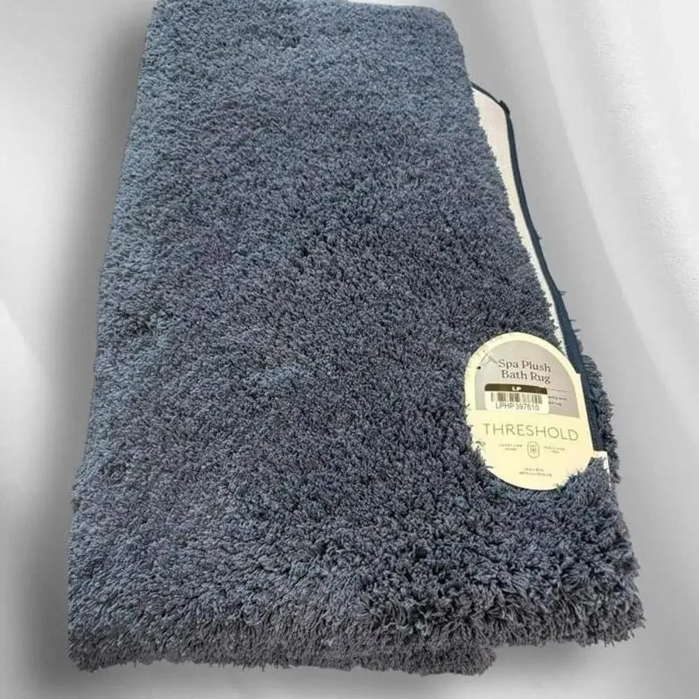 Threshold Spa Plush 21